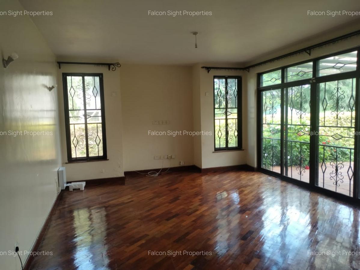 4 Bed Townhouse with Swimming Pool at Few Minute Drive To Braeburn School - 9