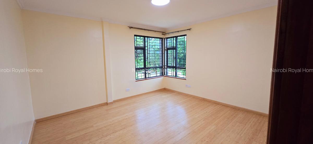 5 Bed Townhouse with En Suite at Kabasiran Avenue - 7