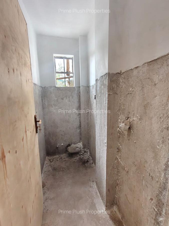 Commercial Property with Parking in Kitengela - 6