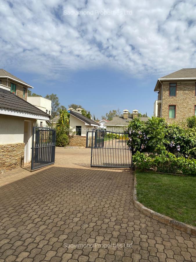 5 Bed Villa with En Suite in Karen - 19