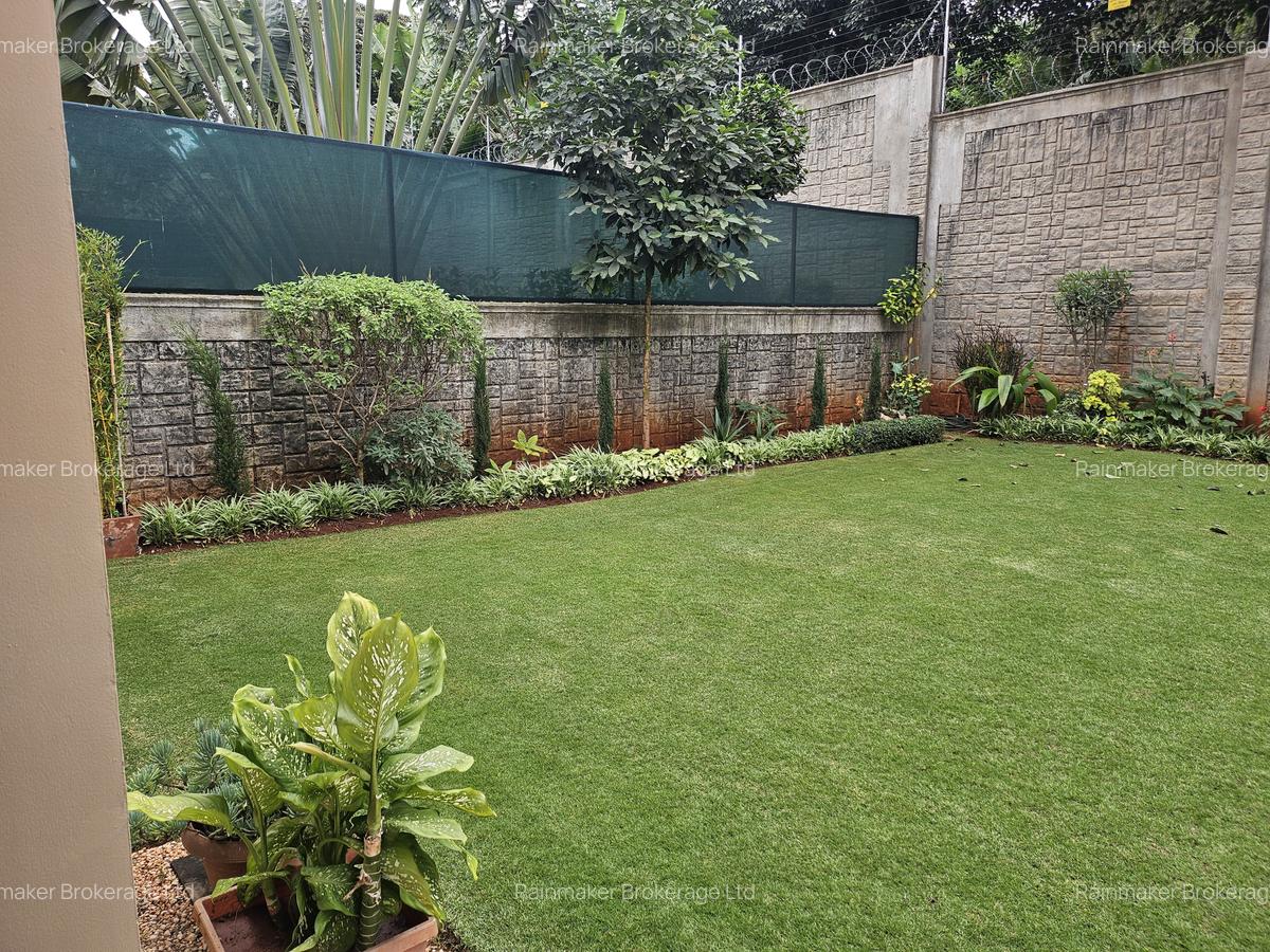 4 Bed House with En Suite in Runda - 11