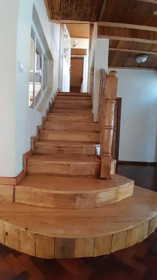 4 Bed House with En Suite in Spring Valley - 6