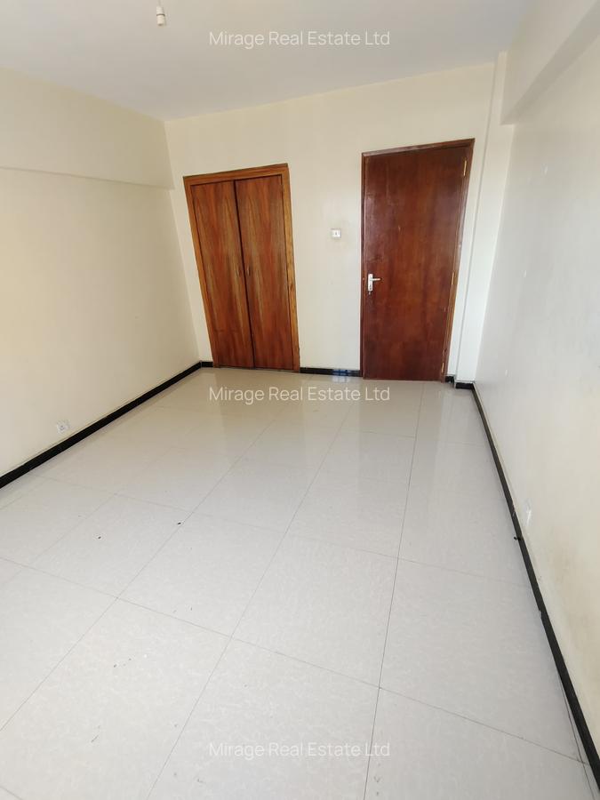 2 Bed Apartment with Backup Generator in Kilimani - 13