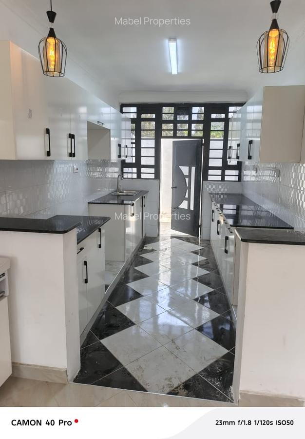 3 Bed House with En Suite at Kimbo - 4