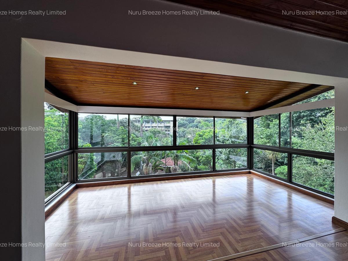 5 Bed House with En Suite in Gigiri - 5