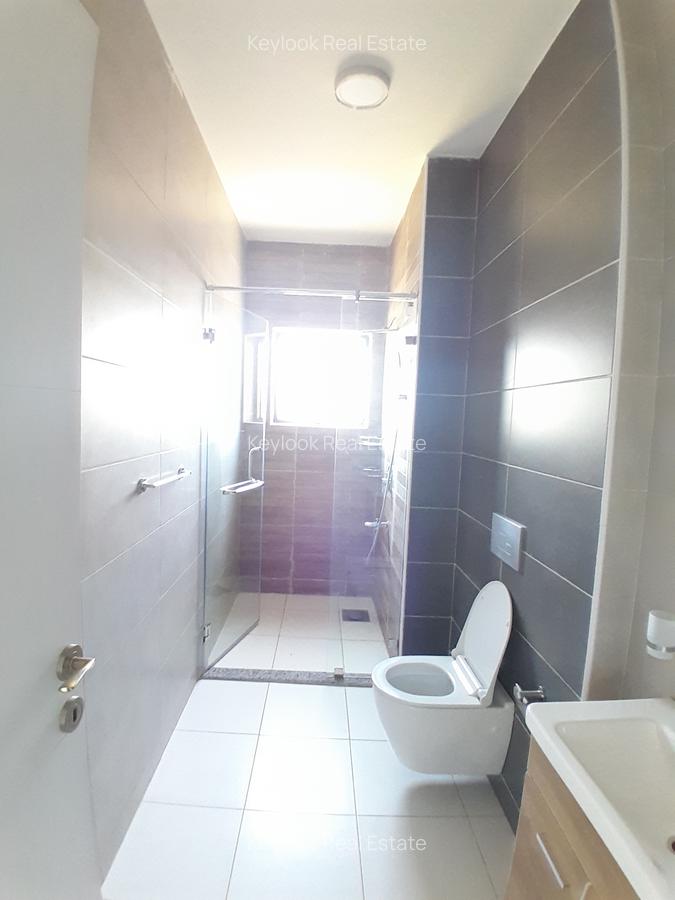 2 Bed Apartment with En Suite at Valley Arcade - 8