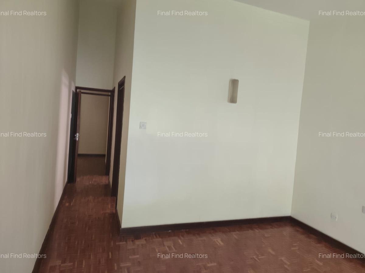 4 Bed Townhouse with Garden in Westlands Area - 8