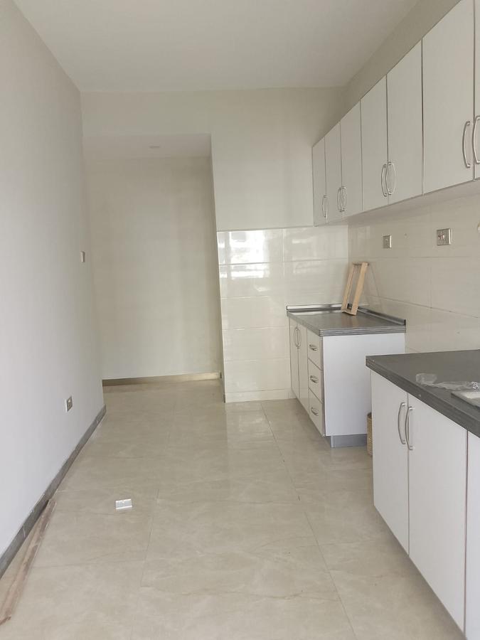 3 bed apartment with swimming pool in kilimani