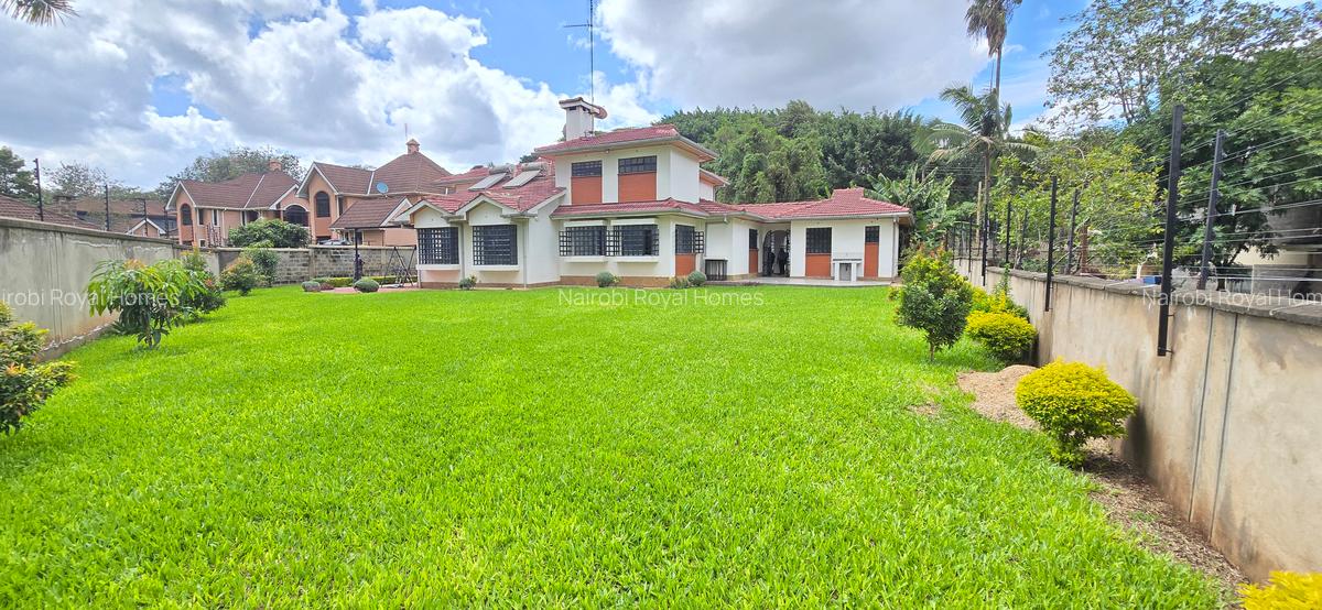 4 Bed Townhouse with En Suite at Lavington Road - 6