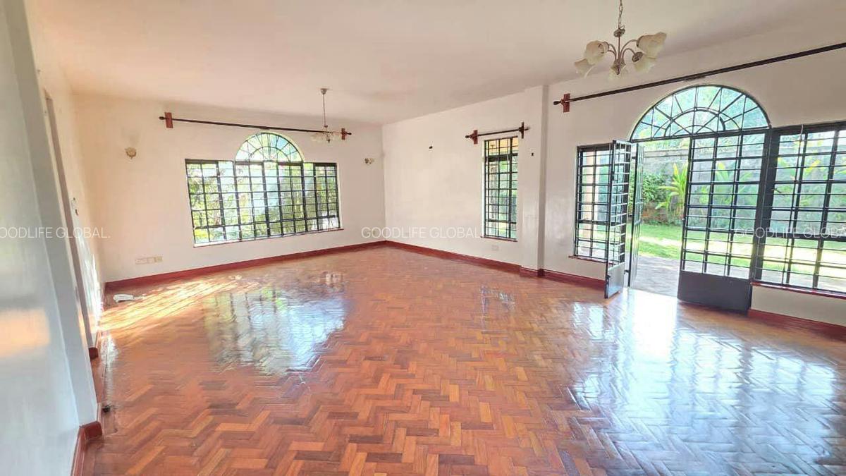 5 Bed House with En Suite at Kitisur - 6