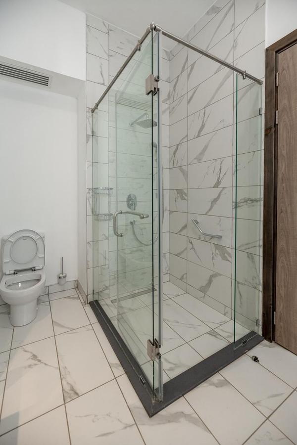 3 Bed Apartment with En Suite in Rosslyn - 16