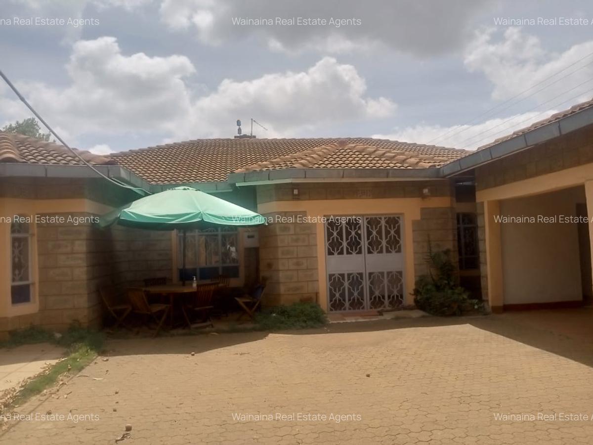 3 Bed House at Landless - 1