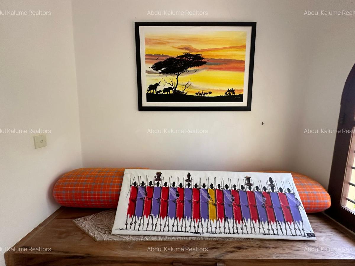 4 Bed House with En Suite at Watamu - 8