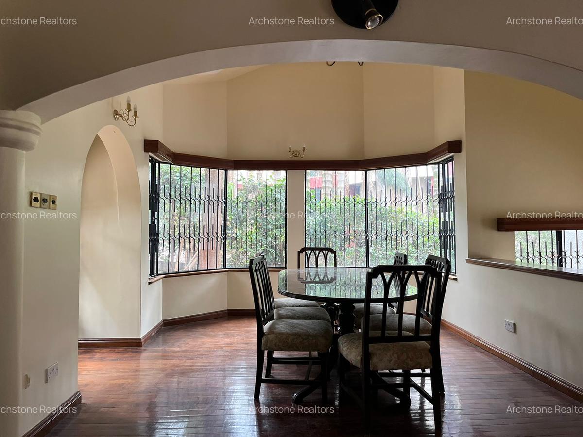 5 Bed House with En Suite in Nyari - 6