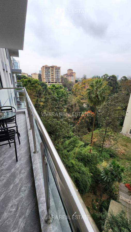 Serviced 2 Bed Apartment with En Suite at River - 1