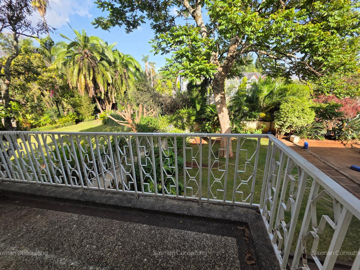 3 Bed Apartment with Parking in Spring Valley - 2