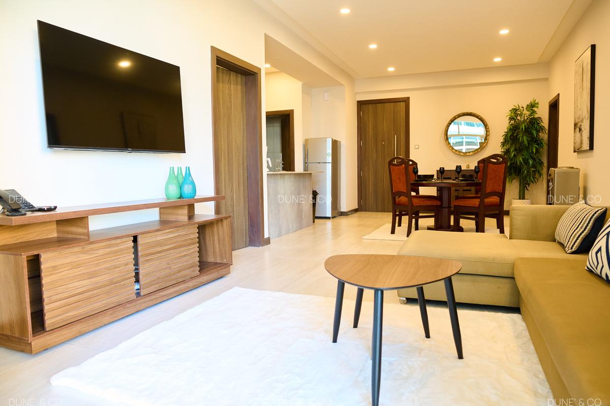 Serviced 2 Bed Apartment with En Suite in Westlands Area - 4