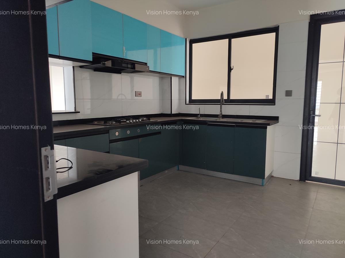 4 Bed Apartment with En Suite in Lavington - 7