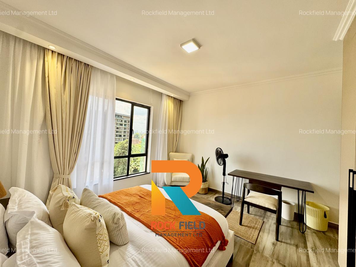 Serviced 2 Bed Apartment with En Suite in Brookside - 15