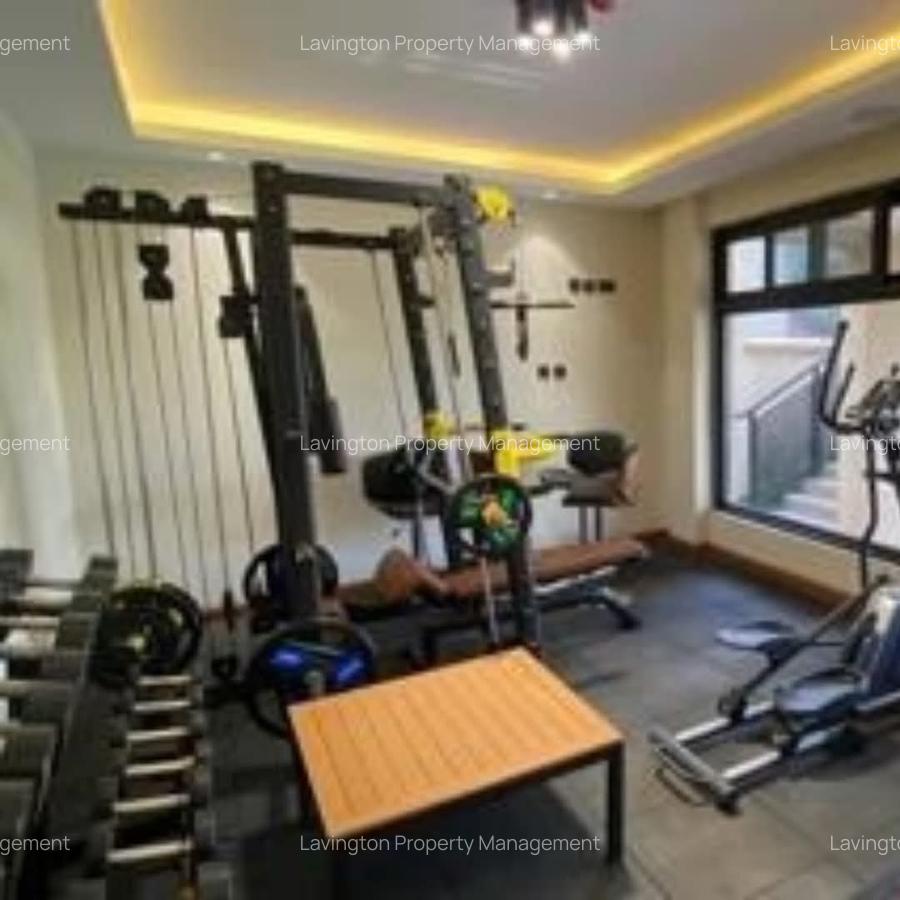 5 Bed Townhouse with En Suite at Lavington Green - 9