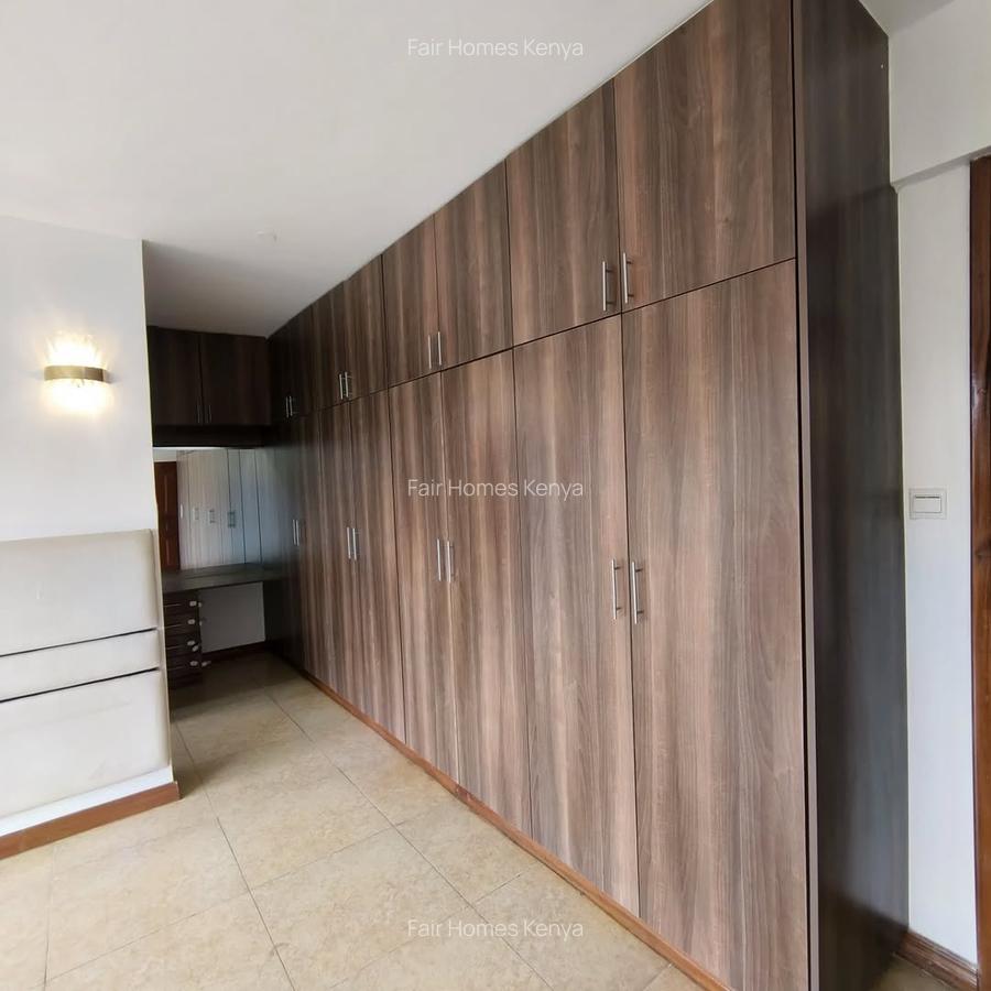 4 Bed Apartment with En Suite at Githunguri Road - 12