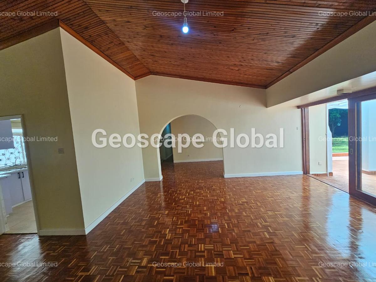 4 Bed House with En Suite in Gigiri - 4