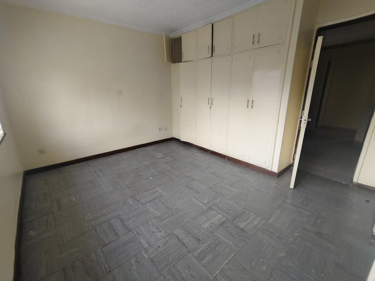 3 Bed Townhouse with En Suite in Kilimani - 13