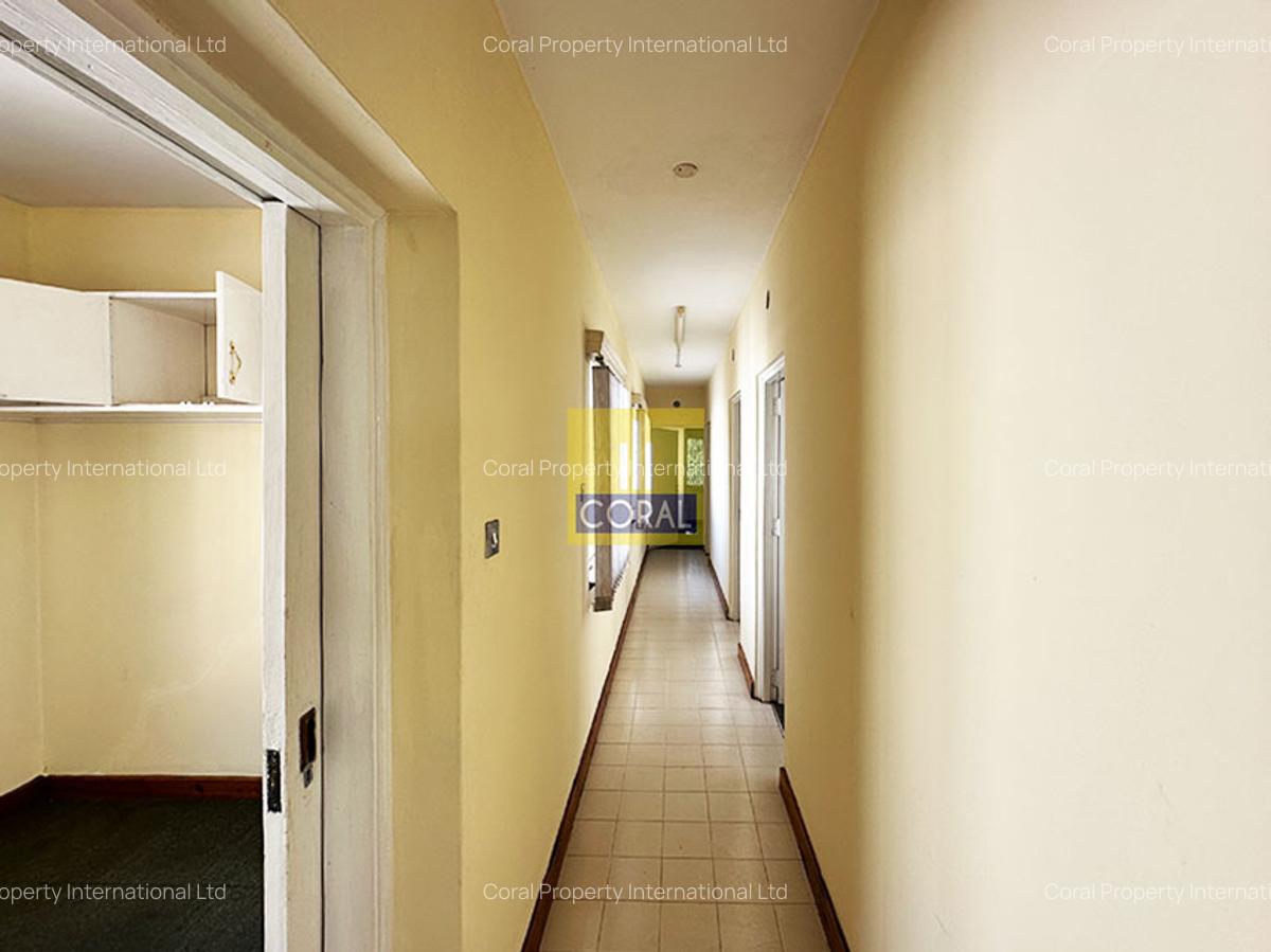 Office in Westlands Area - 10