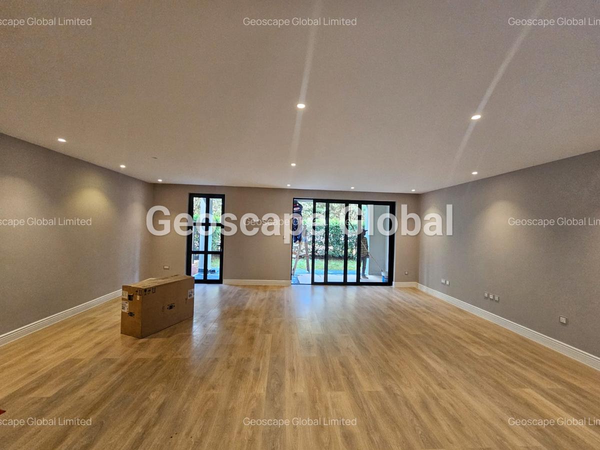 3 Bed Apartment with En Suite in Runda - 2