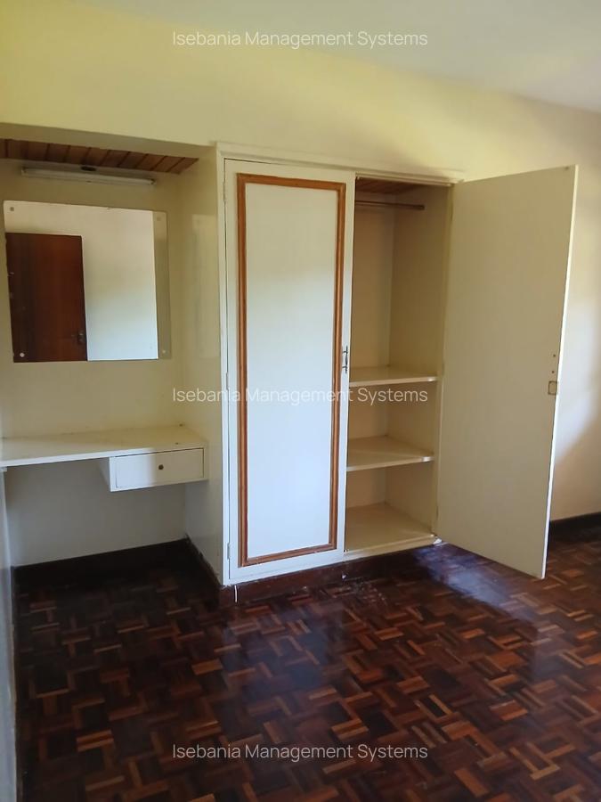 5 Bed House with En Suite at Redhill Road - 8