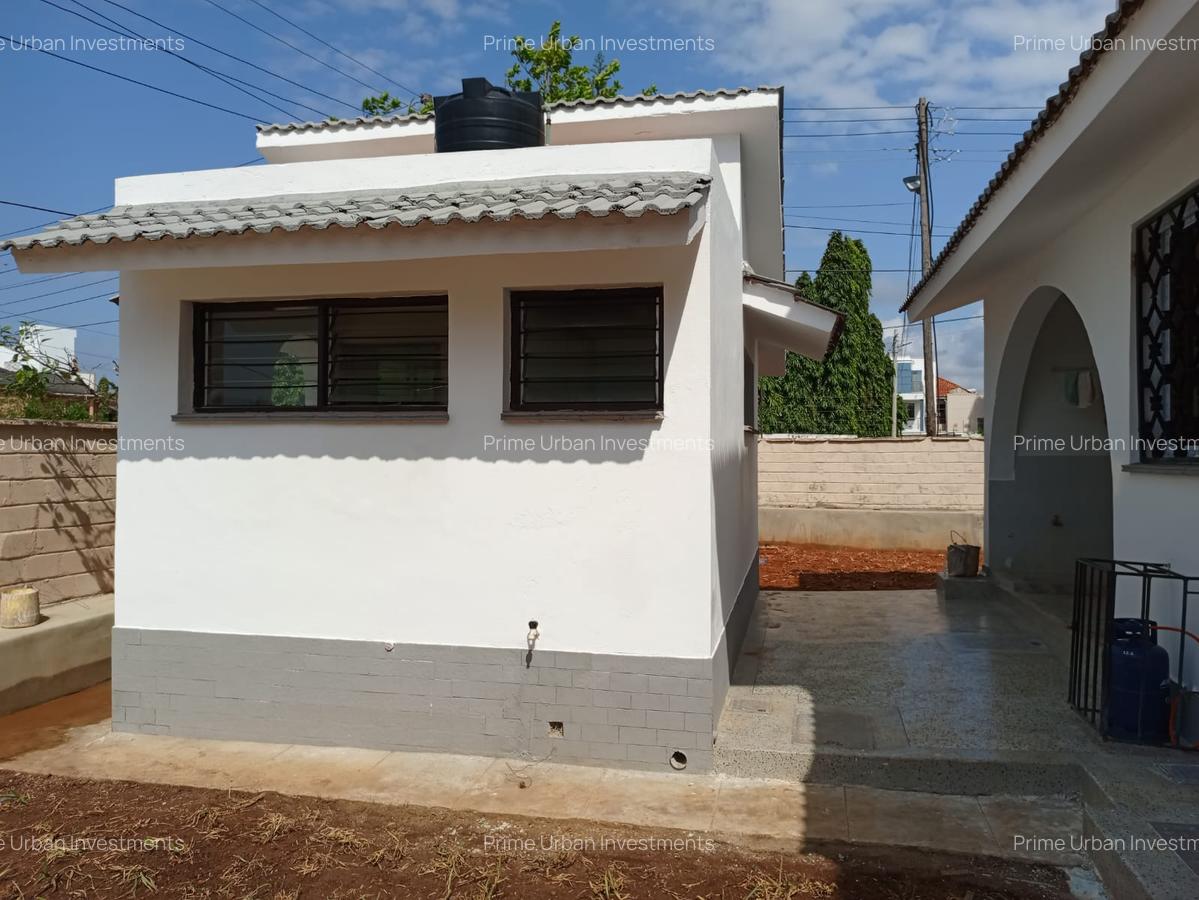 4 Bed Townhouse with En Suite in Shanzu - 15