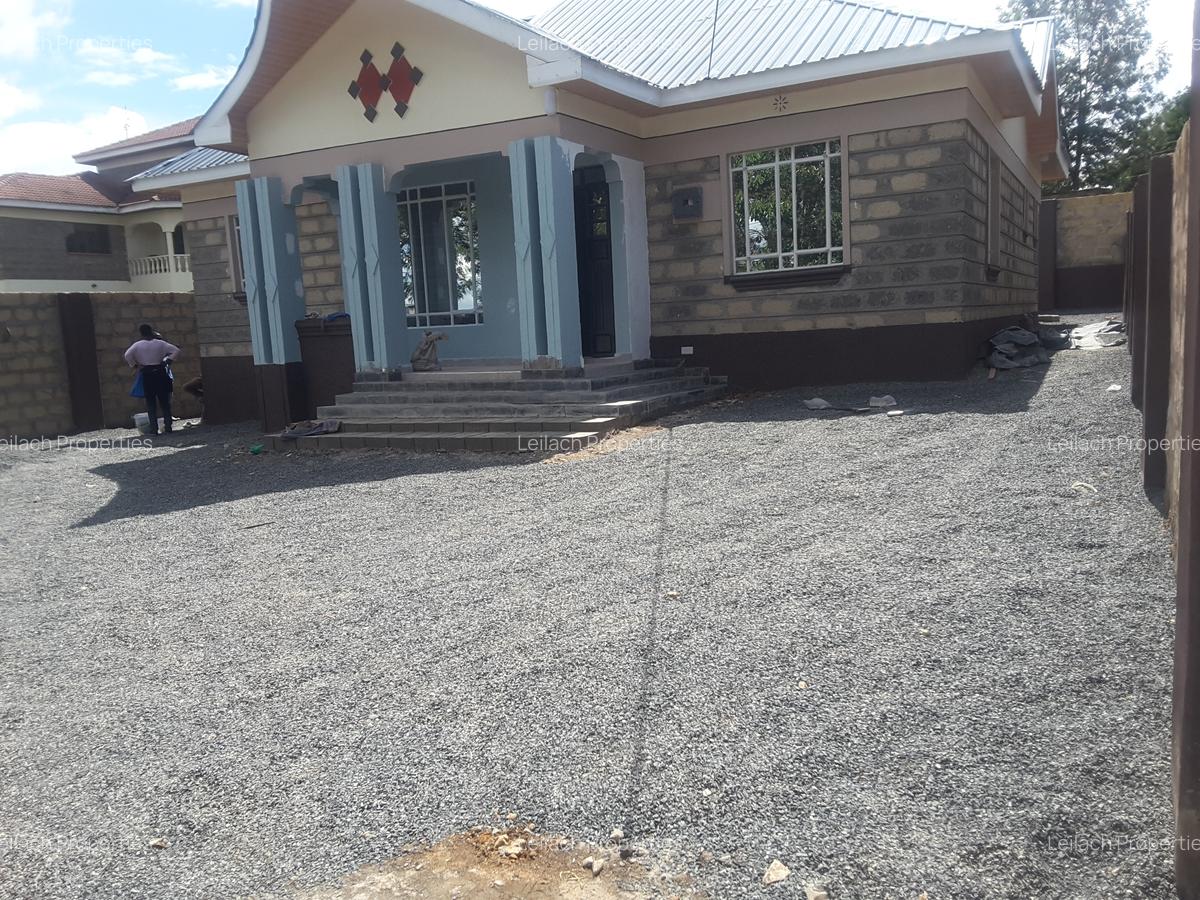 4 Bed House with En Suite in Ongata Rongai - 12