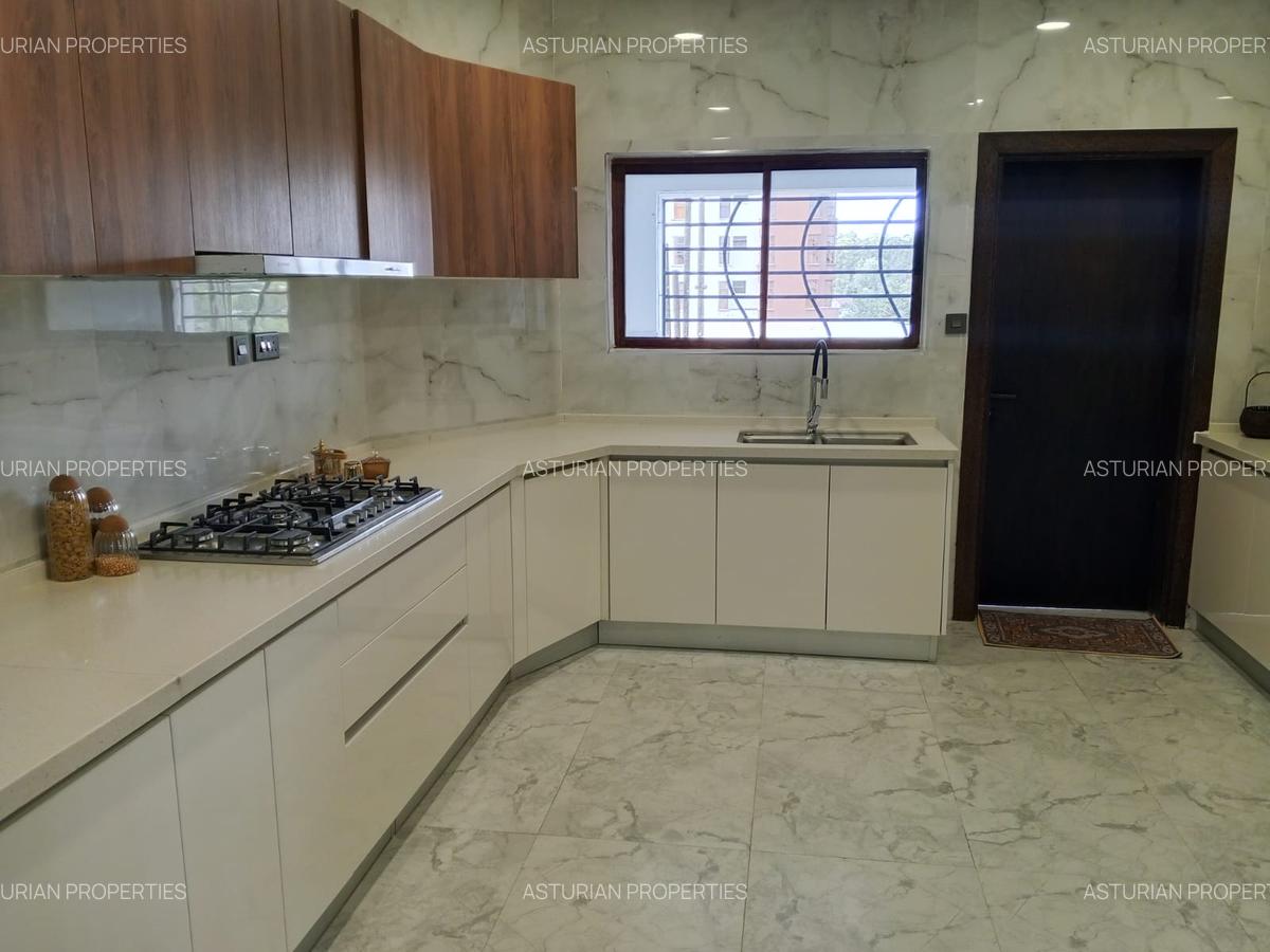 3 Bed Apartment with En Suite in Kileleshwa - 2