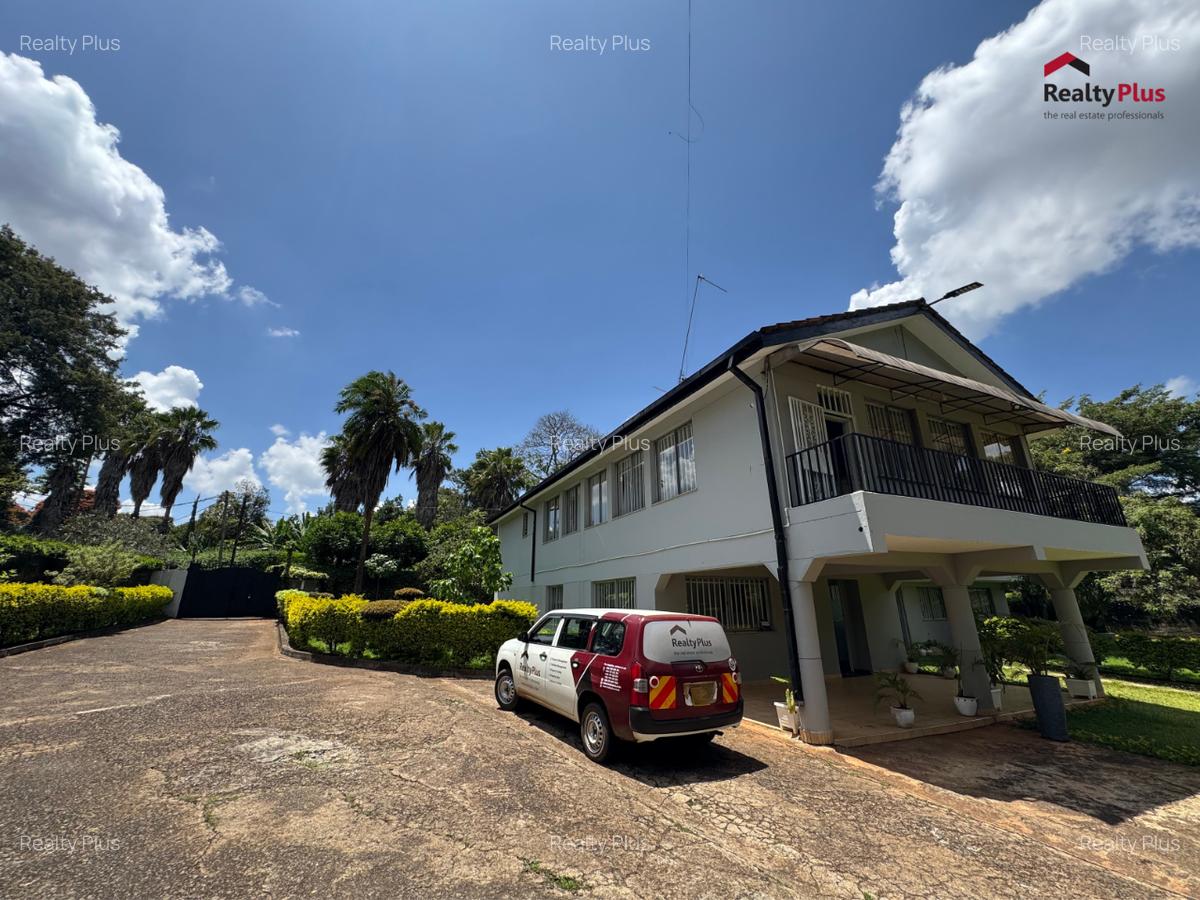 5 Bed Townhouse with En Suite at Redhill Road - 3