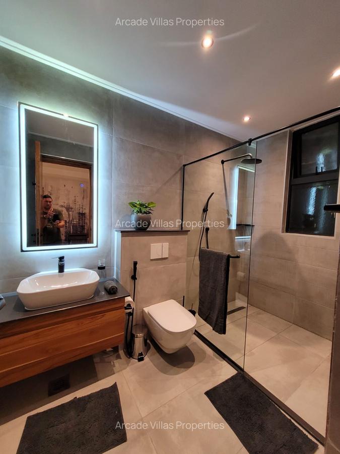 Furnished 3 Bed Apartment with En Suite in Westlands Area - 17