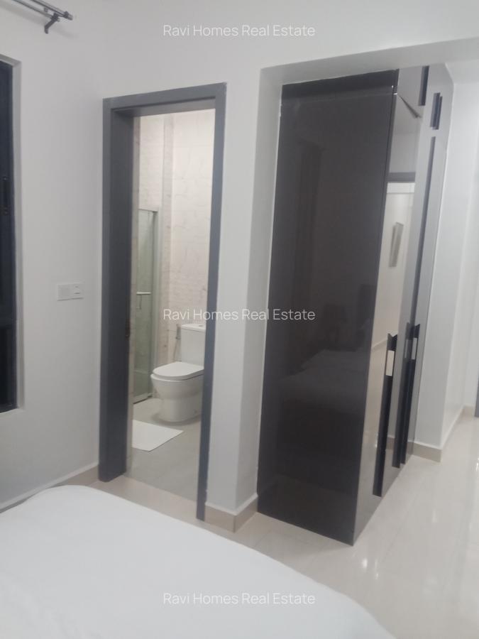 3 Bed Apartment with En Suite in Parklands - 15