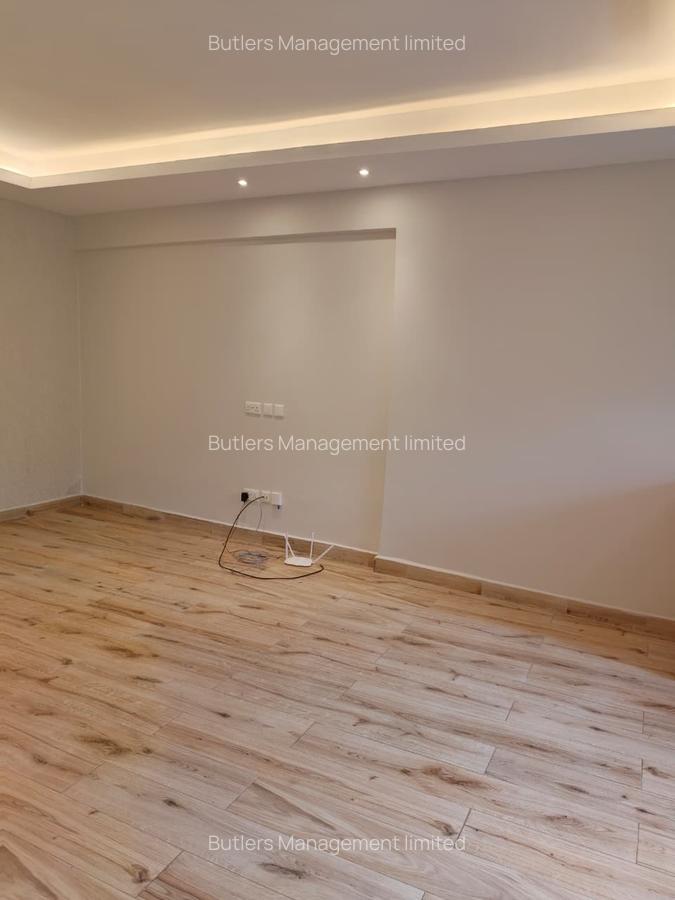 2 Bed Apartment with En Suite at Westlands Road - 3