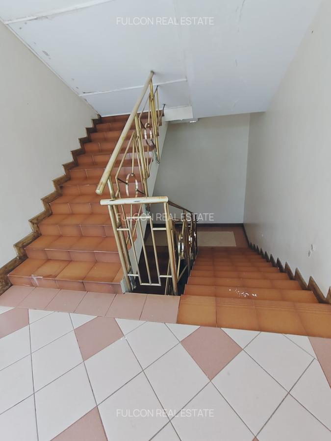 2 Bed Apartment with En Suite in Riverside - 11