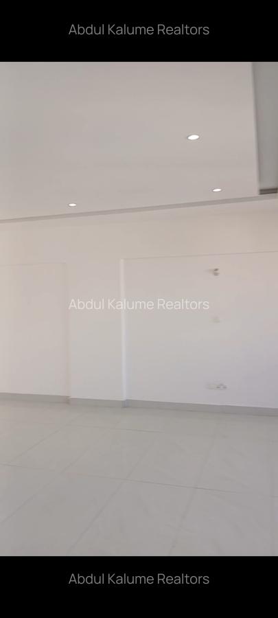 Serviced 3 Bed Apartment with En Suite at Nyali - 6