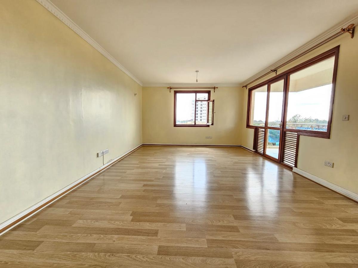 3 Bed Apartment with En Suite in Kileleshwa - 13