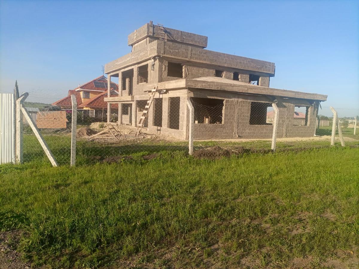 Land in Kitengela - 1