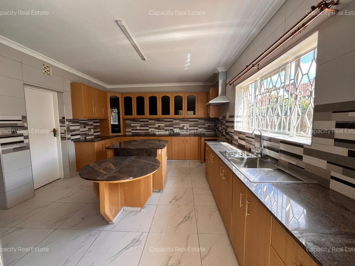 5 Bed Townhouse with Backup Generator in Loresho - 17