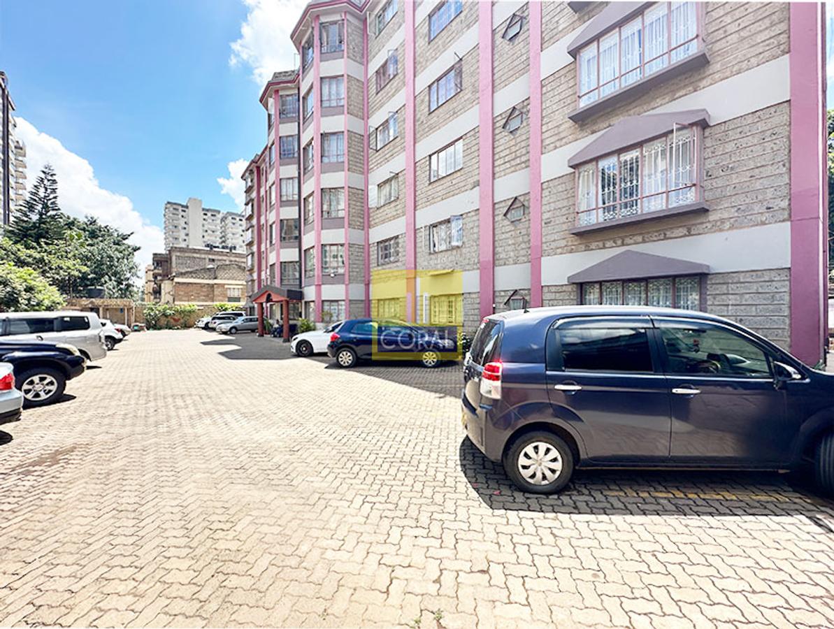 4 Bed Apartment in Parklands - 19