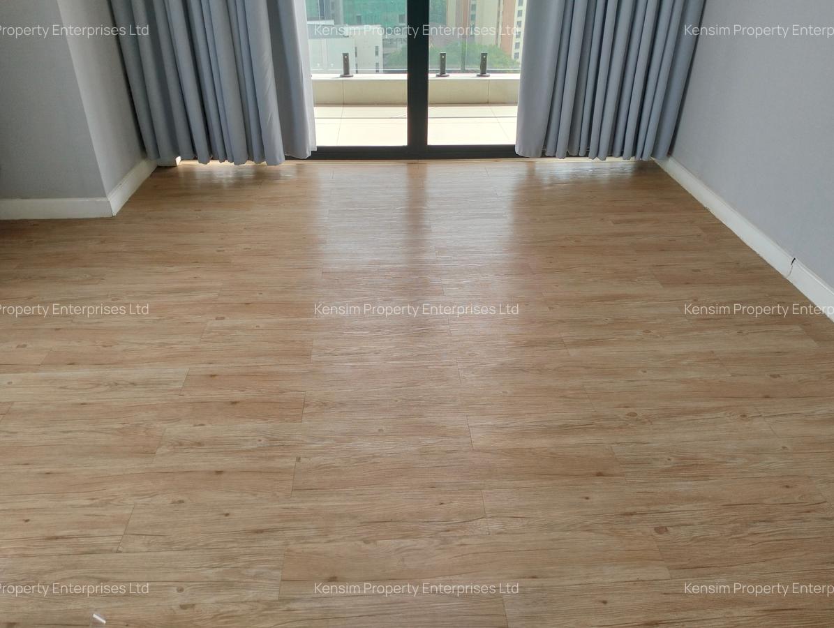 3 Bed Apartment with En Suite in Westlands Area - 15