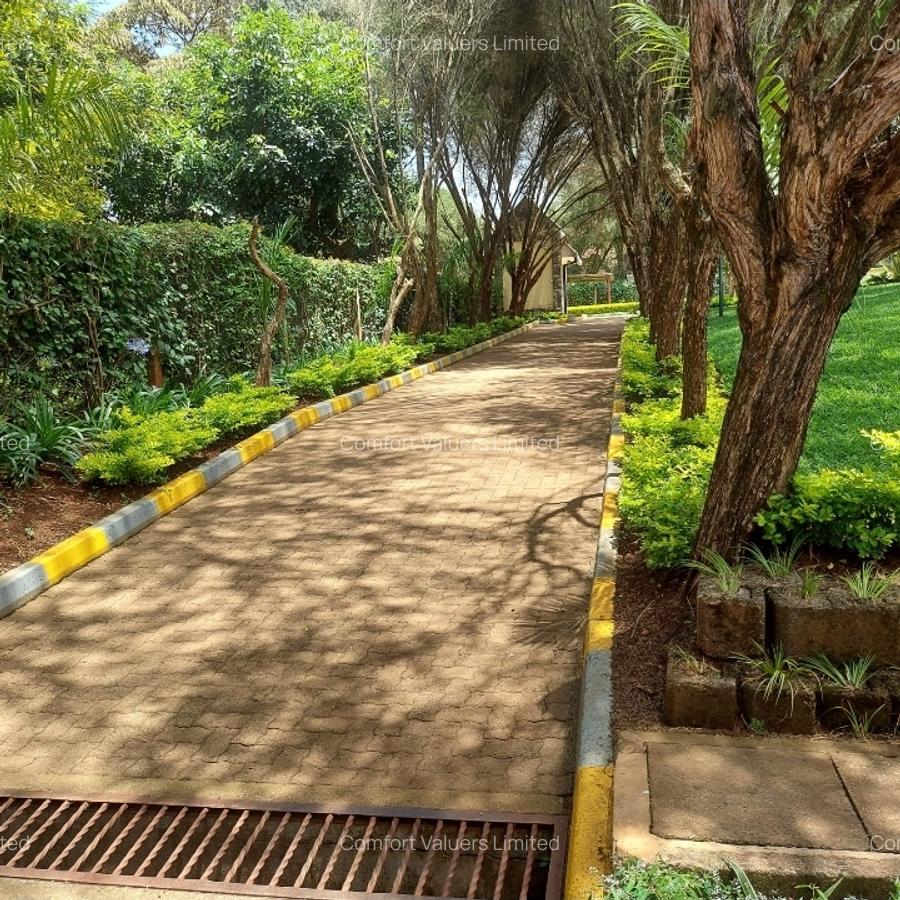6 Bed House with En Suite at Karen Miotoni Road - 11