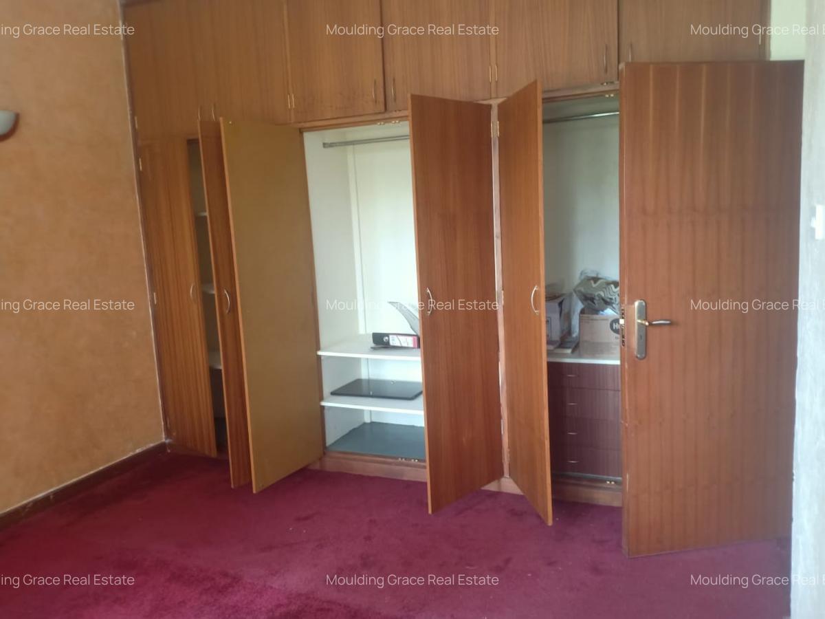 4 Bed House with En Suite in Karen - 8