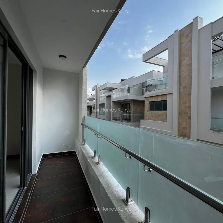 6 Bed Townhouse with En Suite at Convent Drive - 15