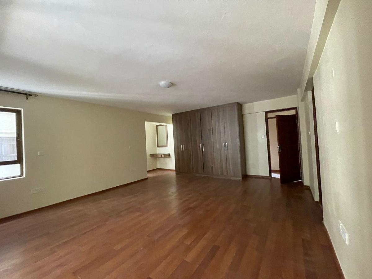 3 Bed Apartment with En Suite in Kileleshwa - 19