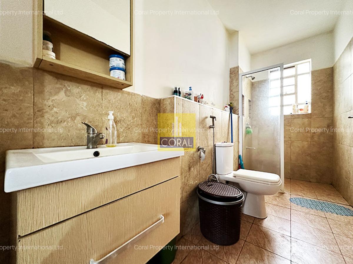 3 Bed Apartment in Parklands - 11