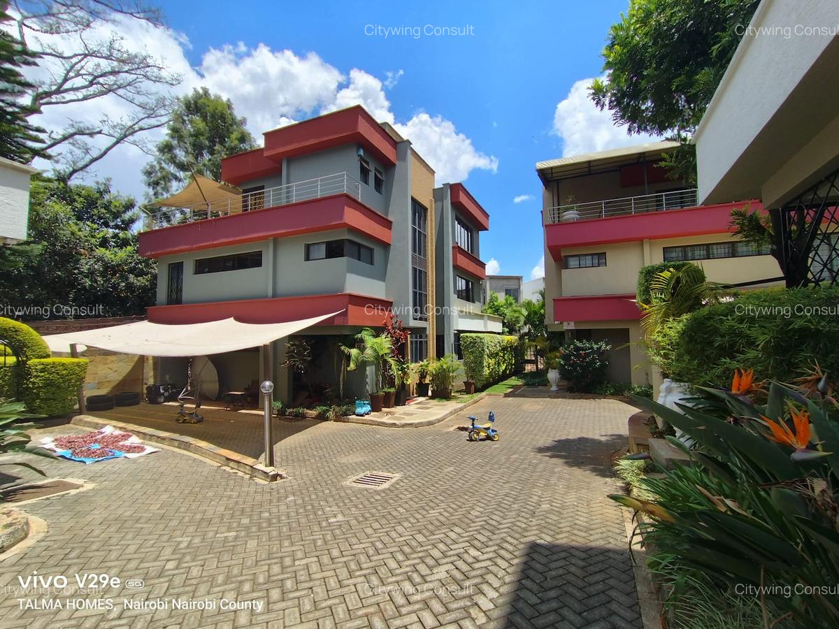 5 Bed Townhouse with En Suite at Convert Drive - 2